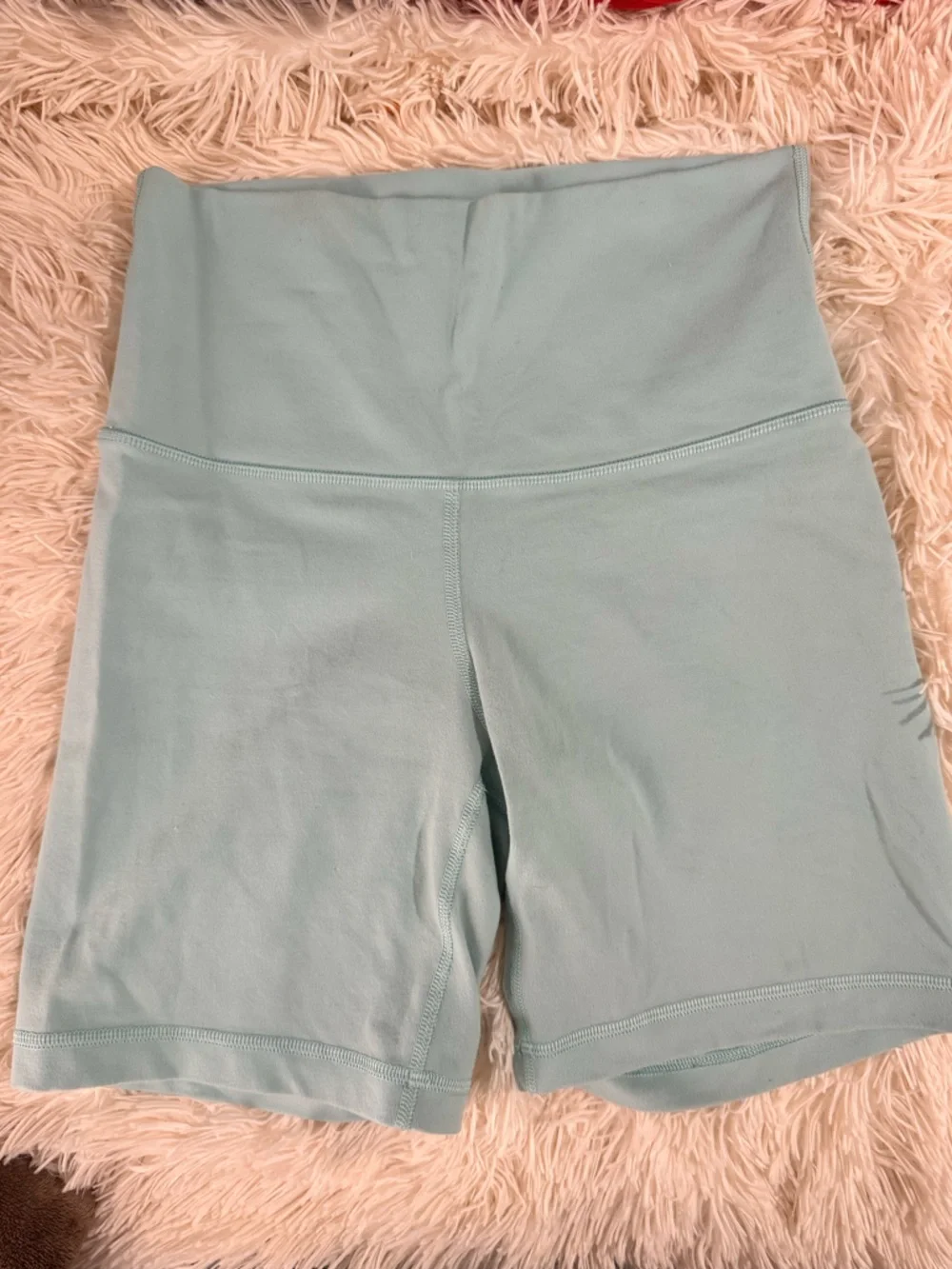 Aritzia TnAction biker shorts and bra set - Picture 5 of 8